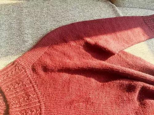 毛衣自带袖的织法视频,跟随视频教程轻松掌握