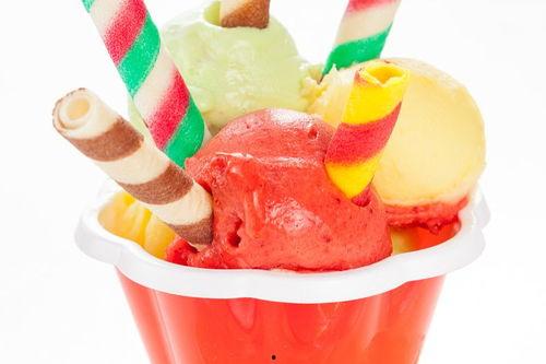 儿童做冰淇淋视频,儿童制作冰淇淋的欢乐时光